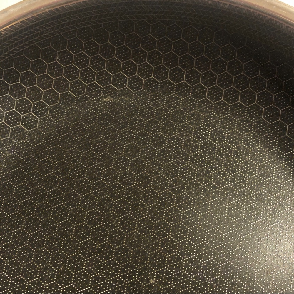 HexClad 8 Inch Hybrid Stainless Steel Non-Stick Frying Pan with Lid - Picture 8 of 16